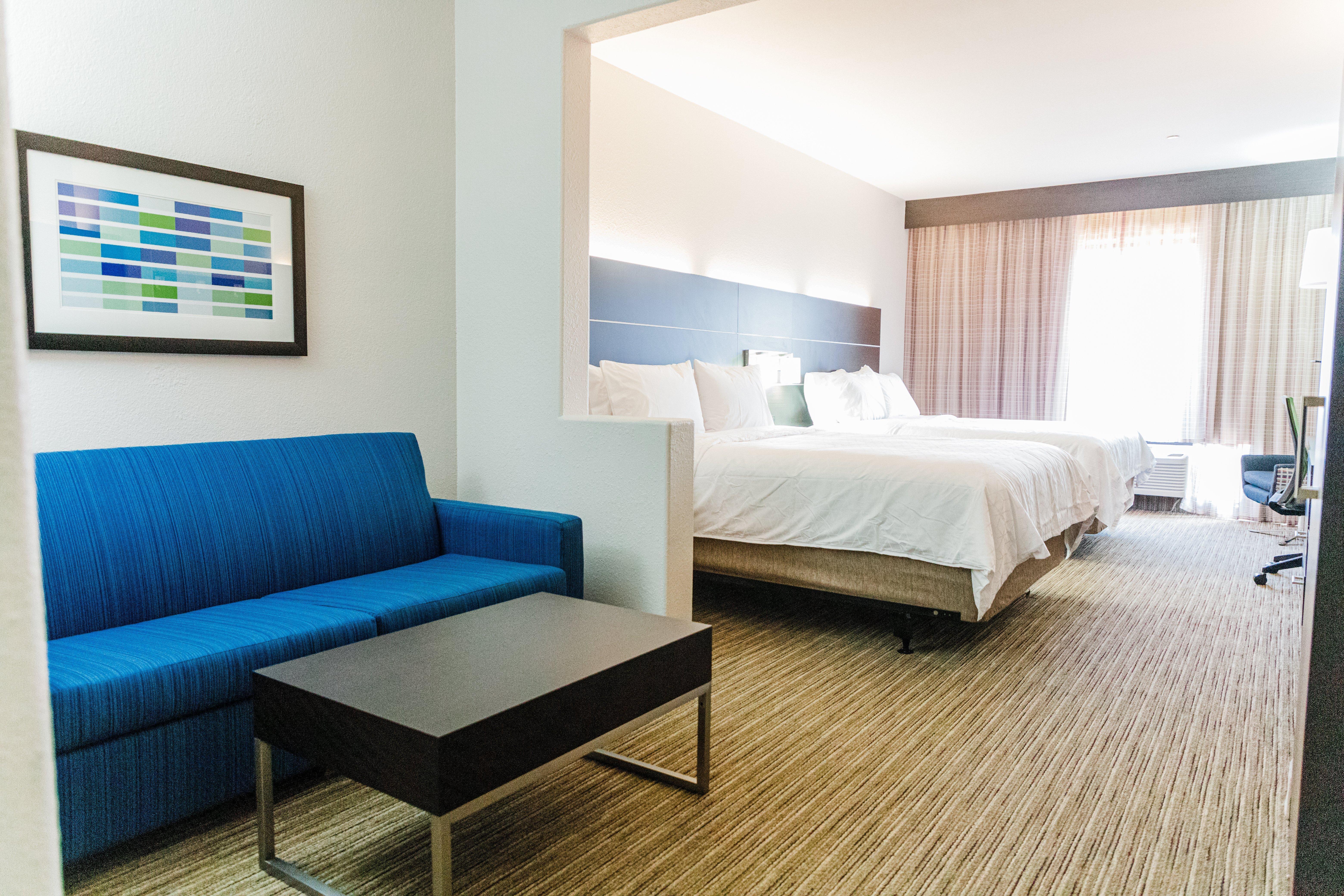 Holiday Inn Express Hotel & Suites Greenville By Ihg Exterior photo